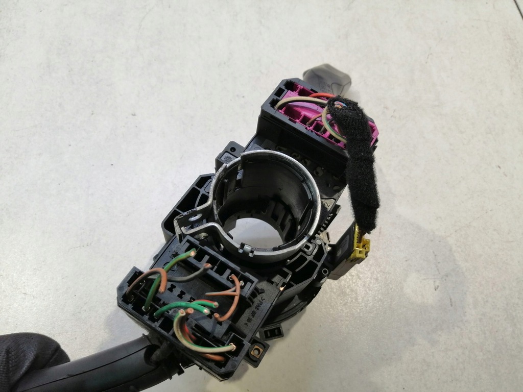 фото №12, Переключатель комбинированный fabia i 1.9 sdi 8l0953513g