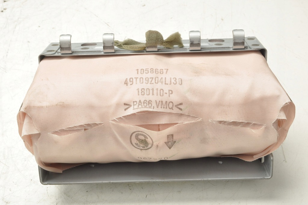 фото №1, Outback iv подушка подушка безопасности пассажира ez5-s0809