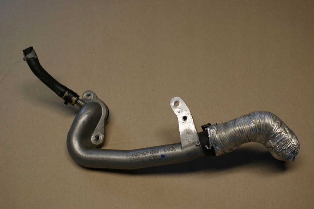 фото №1, Audi a3 8v 1.8 tfsi труба wody 06k121133g