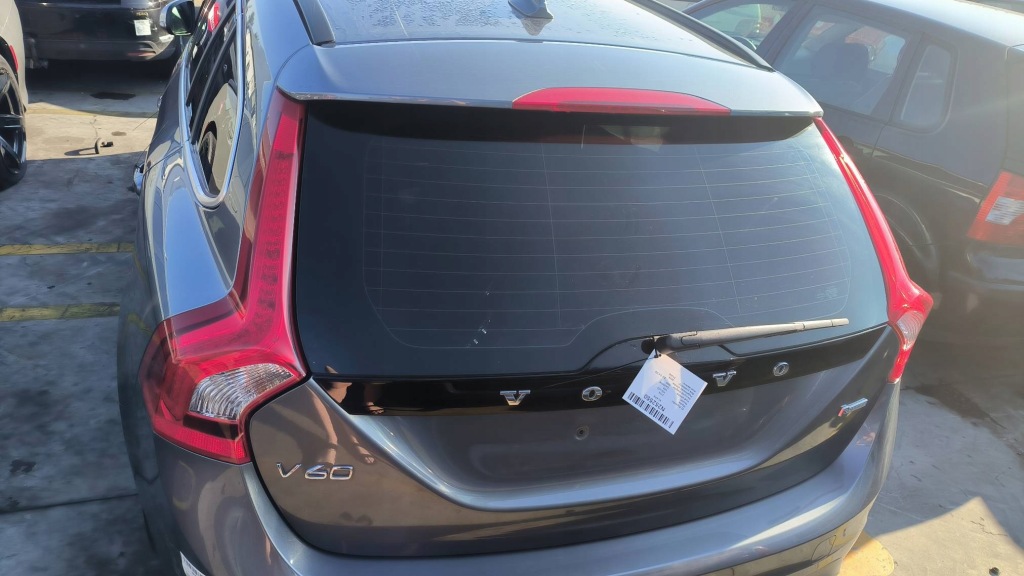 фото №3, Кришка багажника задня 714 volvo v60 2015 незабарвлений