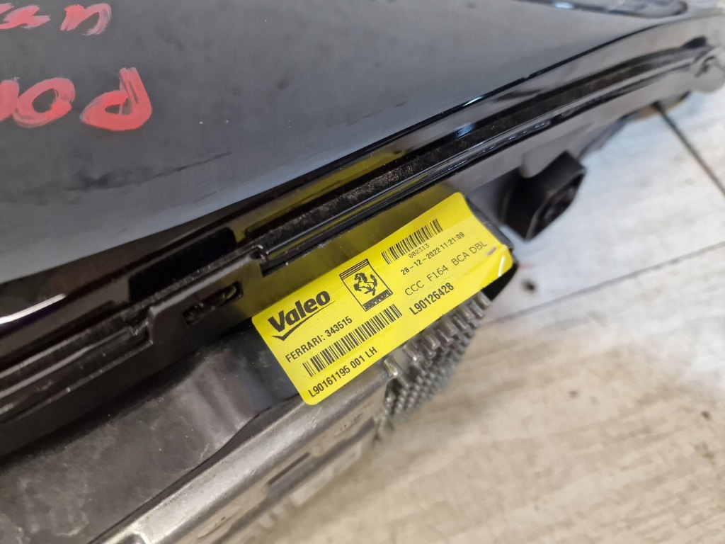 Ferrari portofino f164 ліва full led європа Недорого