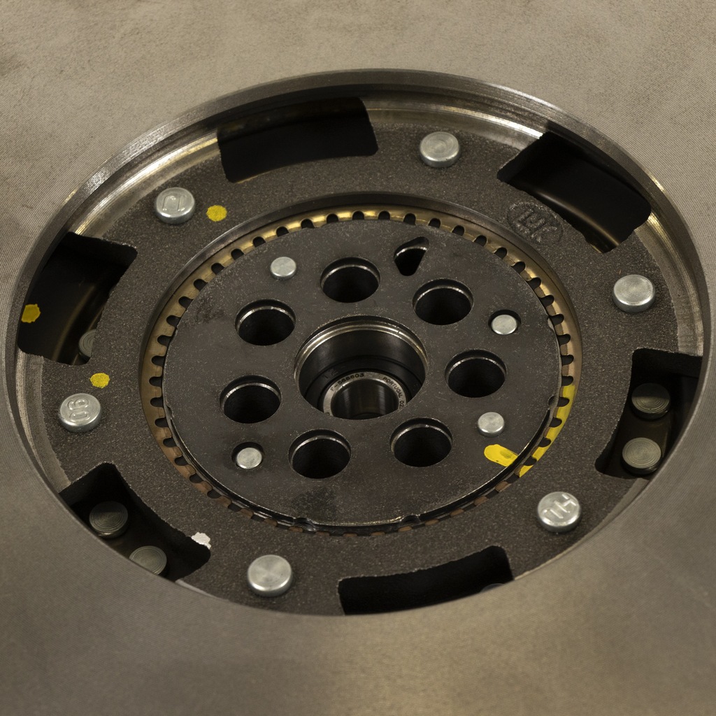 фото №10, Колесо двомасовий iveco daily vi 2.3 504382924 5802794865 dw4 dw6 dw7