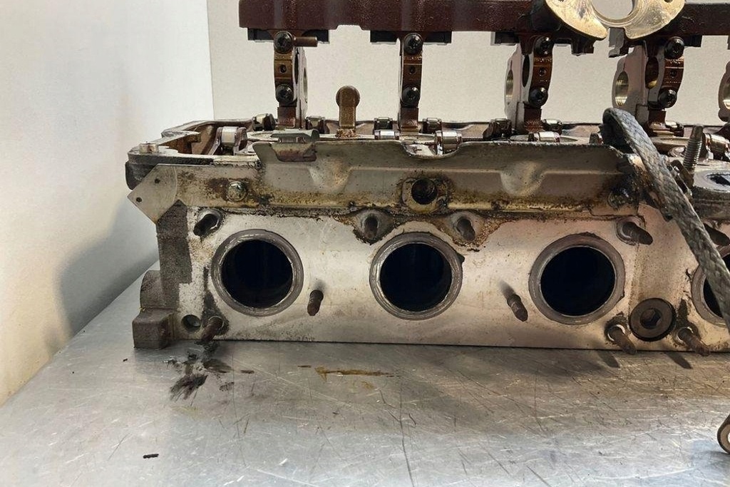 фото №10, Головка двигателя bmw 3 coupe e92 7535325 3.0l бензиновый 2011