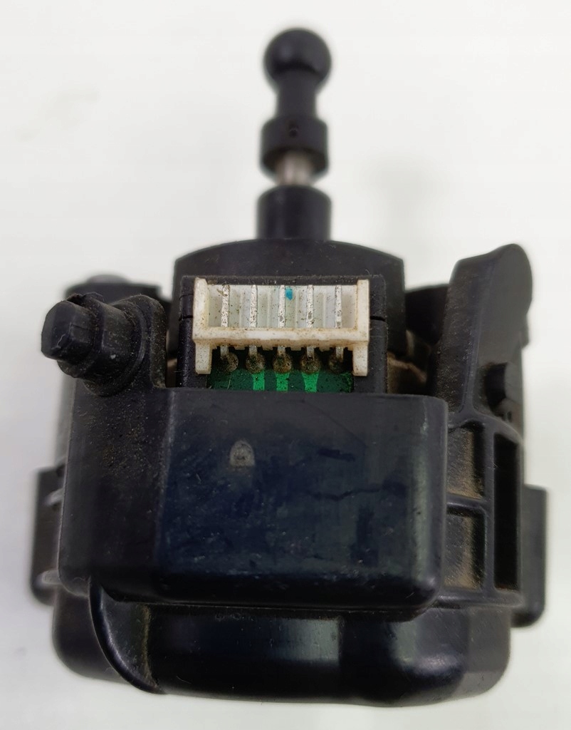 фото №3, Моторчик регулювання лампи mercedes w204