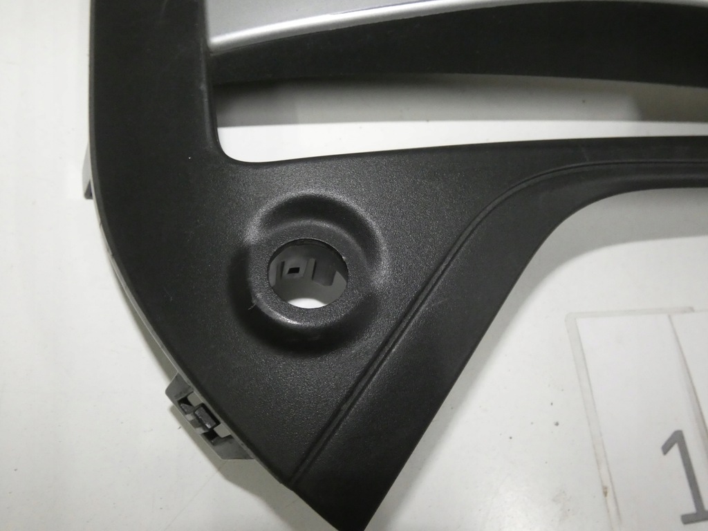 фото №11, Решітка бампера bmw x-1 f48 lift права 167.