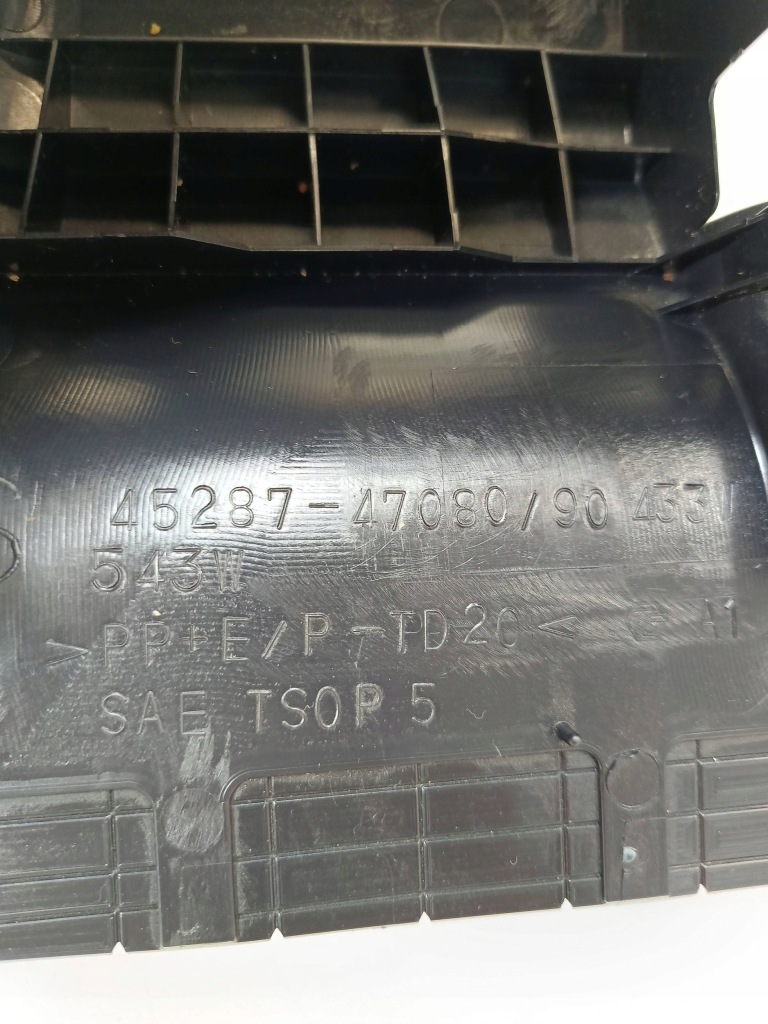 Toyota prius 3 09-15 рестайлінг  обшивка накладка колонки керма 2014 1,8 Київ