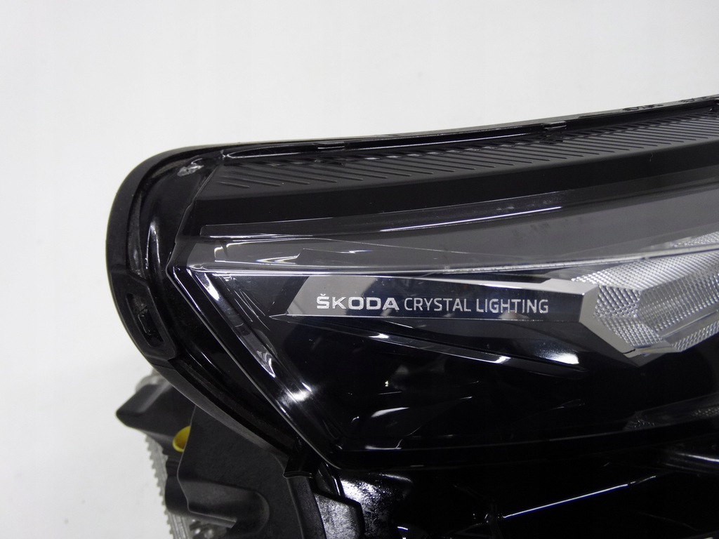 фото №9, Skoda kamiq 19- лампа full led правая 658941016b