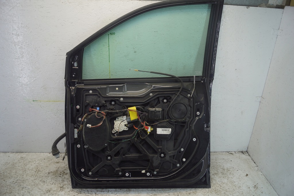 фото №10, Дверь правый перед chrysler grand voyager 08-