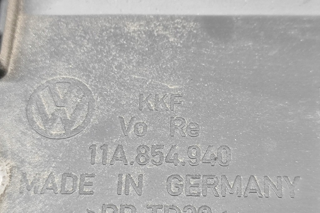 фото №7, Volkswagen id.4 e21 молдинг нижняя дверь правых передних 11a854940 195kw 20