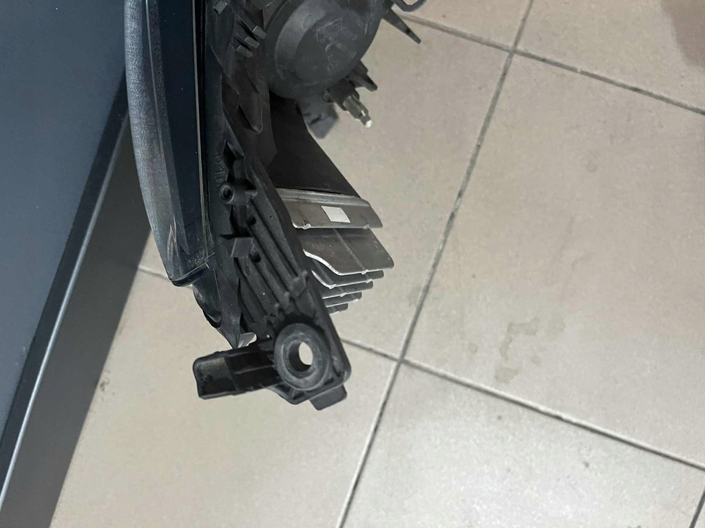 фото №6, Renault megane iv лампа левая левый перед передняя eu 260602792r