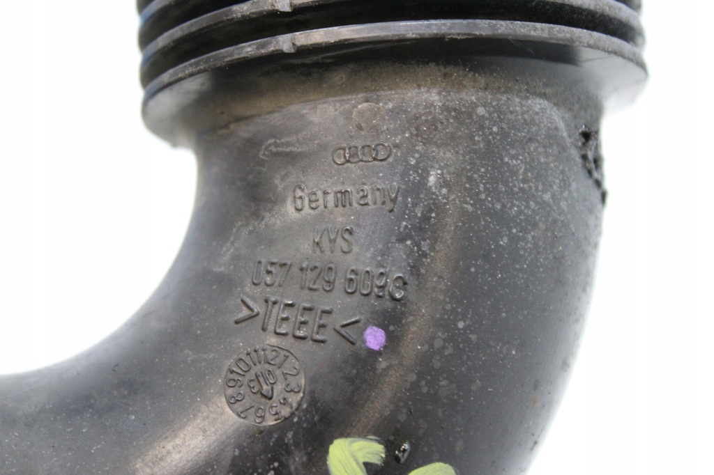 фото №5, Труба воздухозаборник воздуха audi a8 d3 4.0 tdi 057129609c