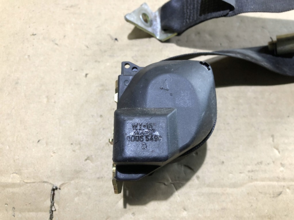 фото №4, Pas безопасности левый задняя bmw e36 compact 8226627