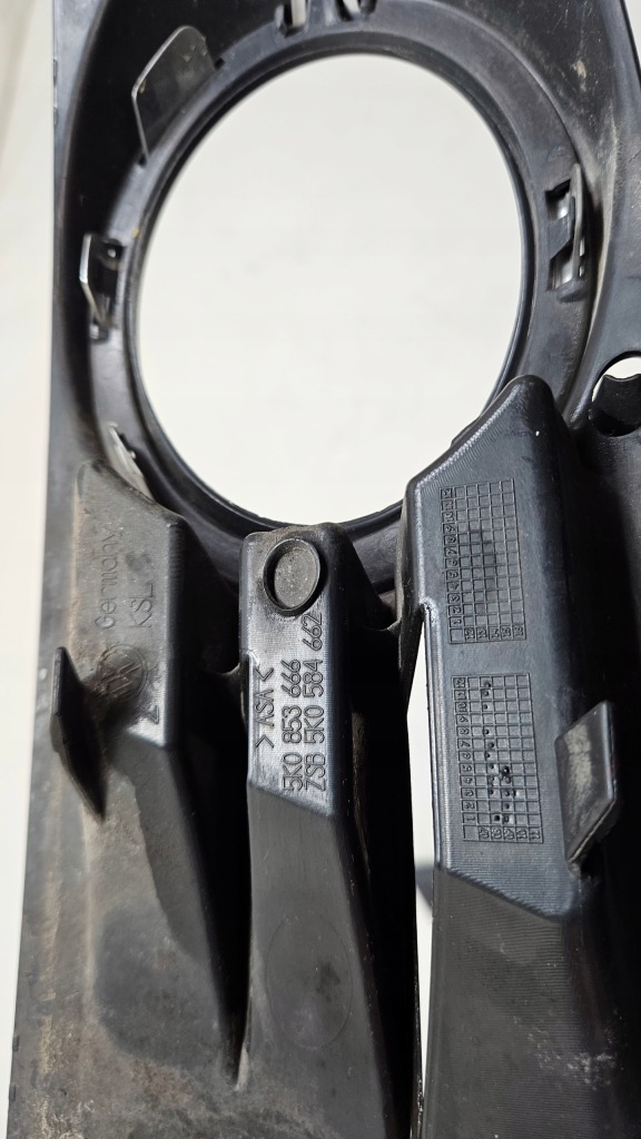 фото №8, Решётка решётка радиатора хром левая vw golf vi 5k0584662