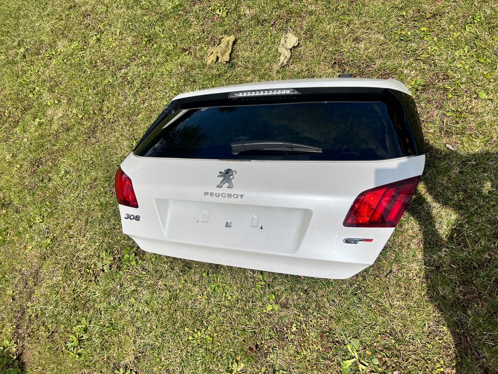 фото №1, Peugeot 308 t9 кришка багажника задня