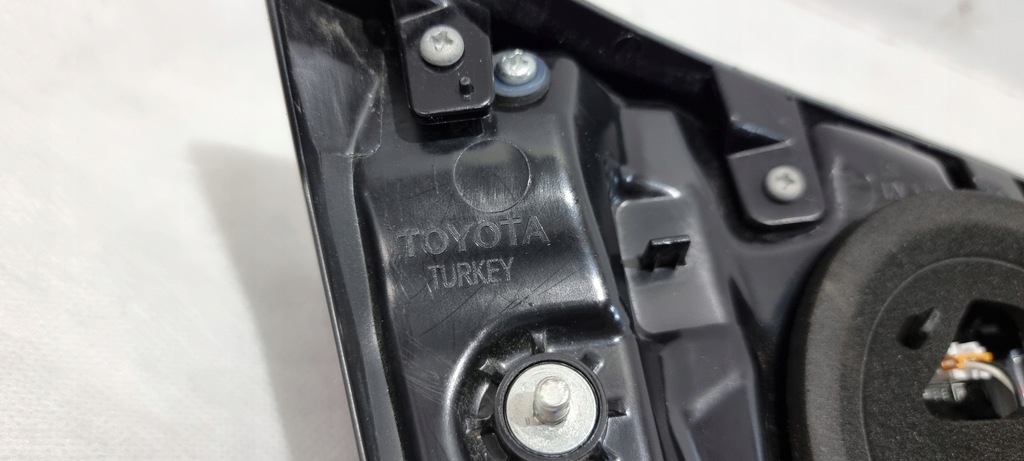 фото №11, Лампа правий задня задня toyota c-hr chr 16-19