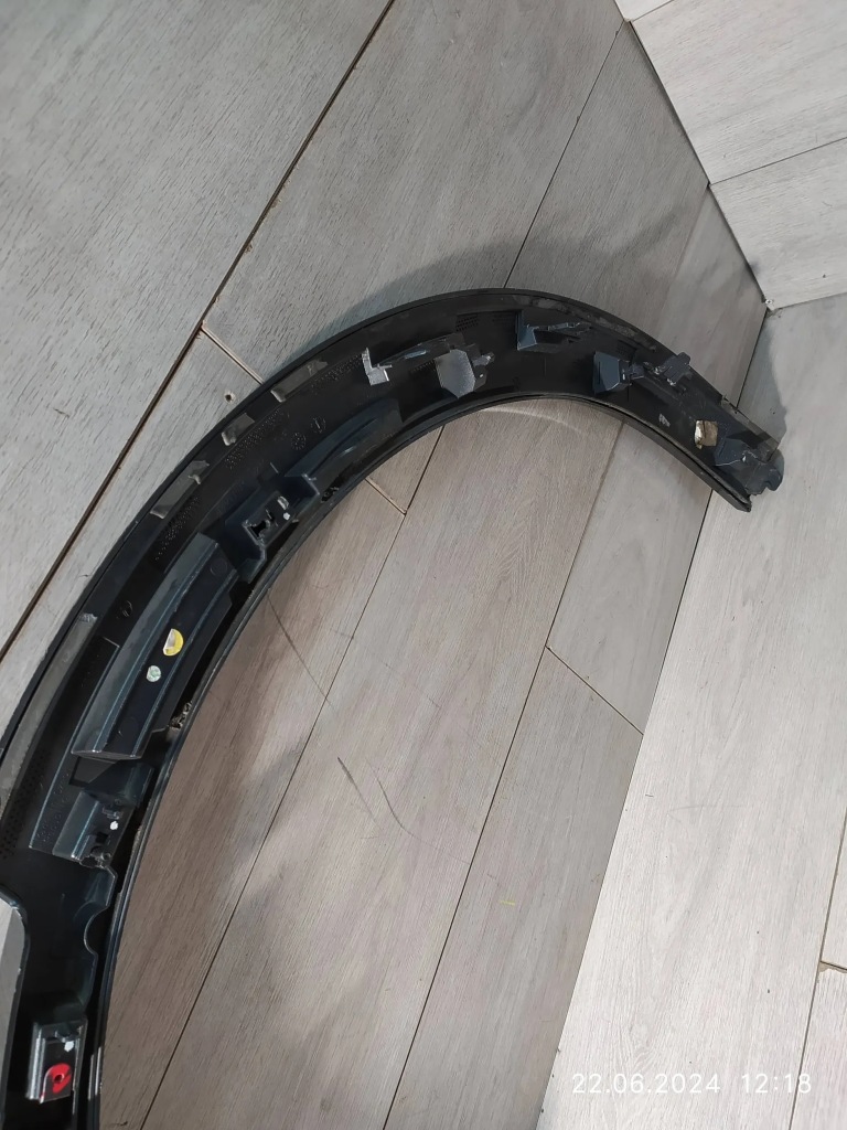 фото №10, 8990. cayenne молдинг крила правий задня 9y0854732d