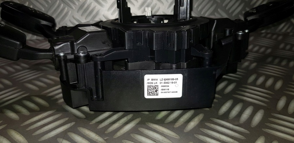 фото №8, Bmw 5 e60 e61 lift переключатель комбинированный лента датчик kąta поворота 6968189