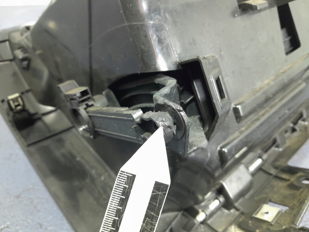 фото №4, Volvo xc60 ii бардачок пассажира 31417596