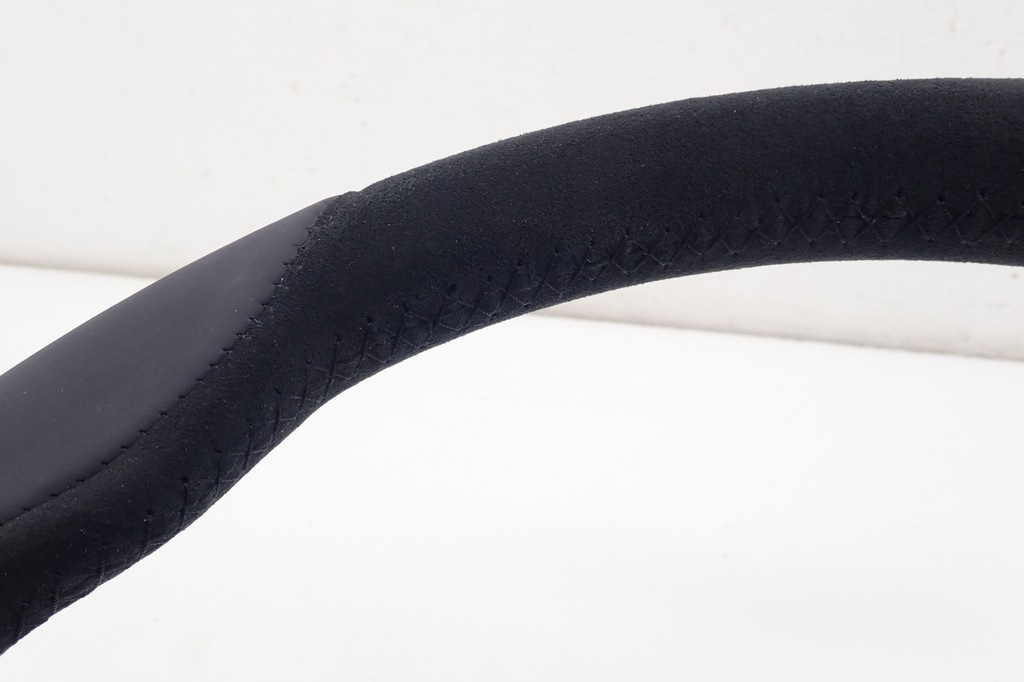 фото №5, Alfa romeo giulia воздуховод карбон alcantara