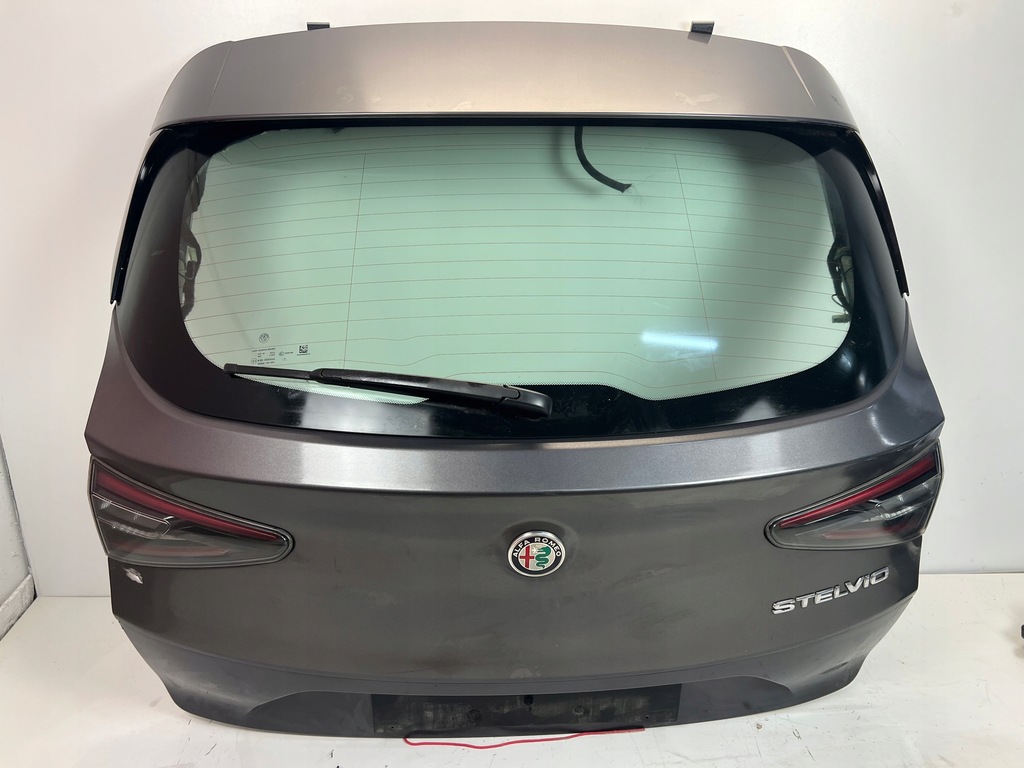фото №1, Alfa romeo stelvio lift крышка багажника задняя комплект