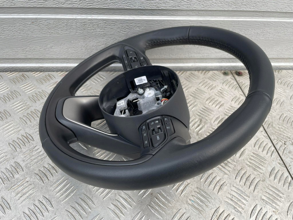 фото №4, Toyota yaris cross повітропровід шкіра