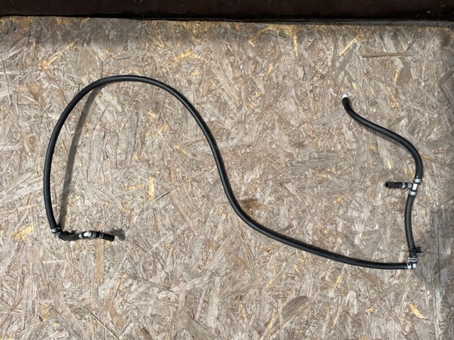 фото №1, Alfa romeo giulia шланг wąż омивача лампа