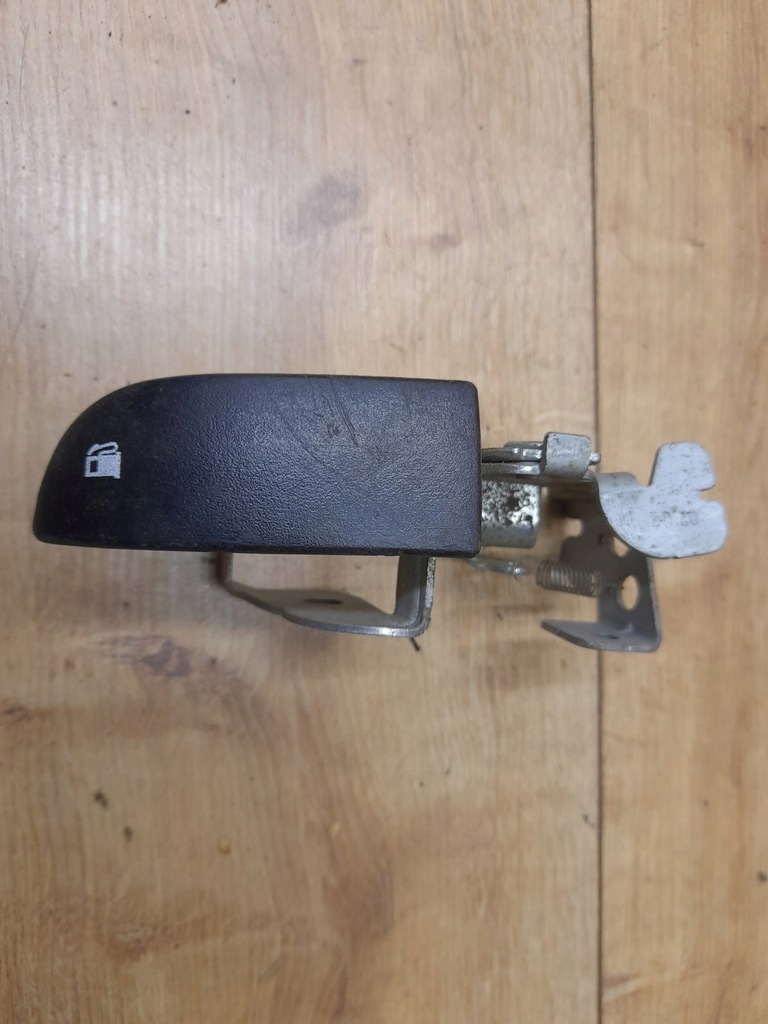 фото №1, Ручка крышка заливной топлива mazda 5 premacy