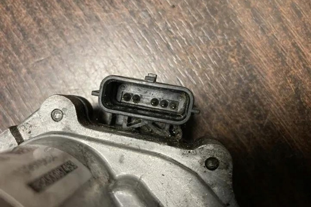 фото №10, Клапан egr opel movano b фургон 8200987453 2.3l дизель 81kw 2016