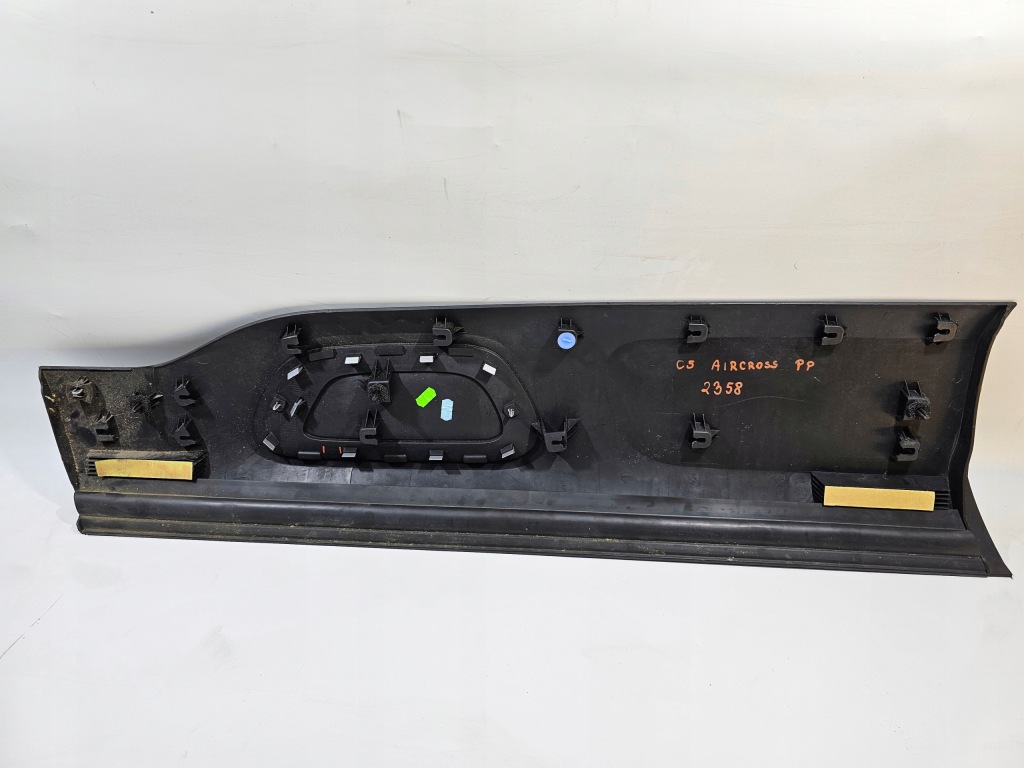 фото №10, Молдинг дверь правый перед citroen c5 aircross #2358