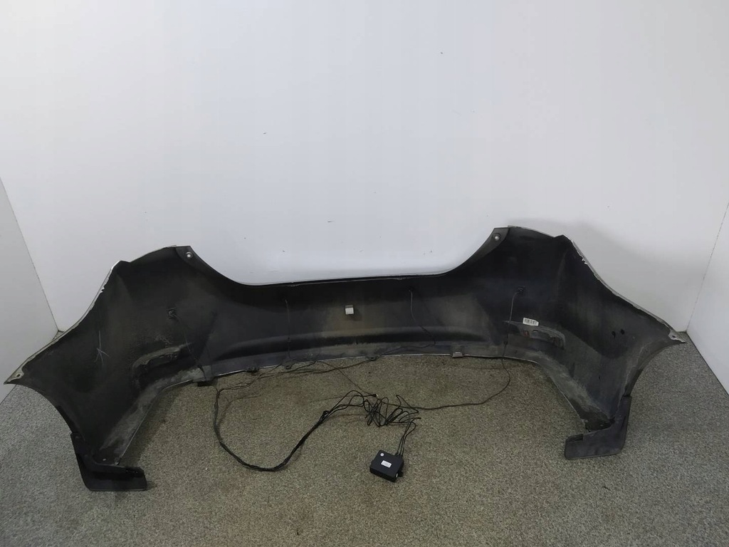 фото №10, Бампер задняя sedan e16 e17 e18 pdc lift toyota corolla xi 2013-