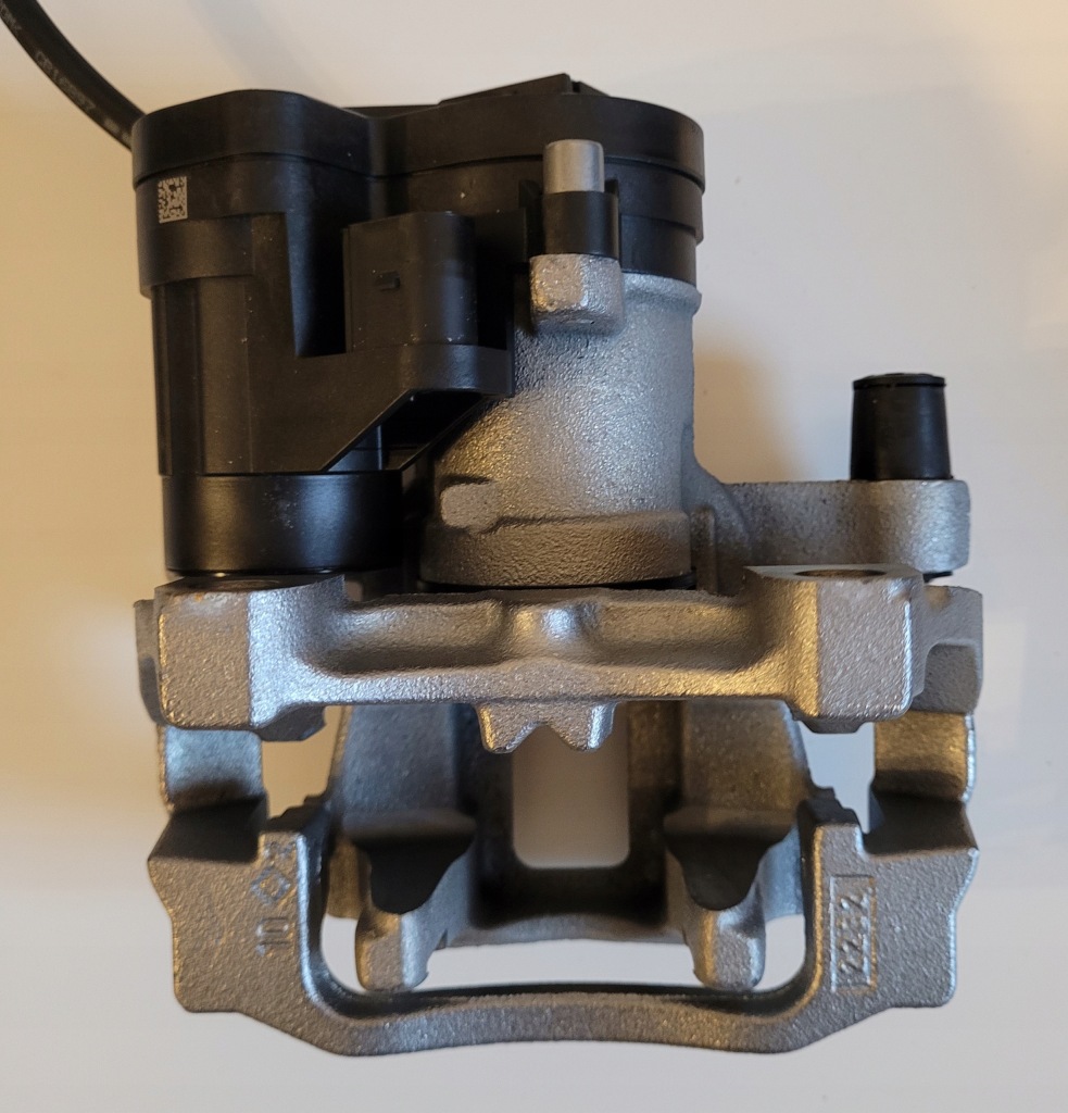 фото №13, Vw golf 8 viii 2020 суппорт тормозной левый задняя