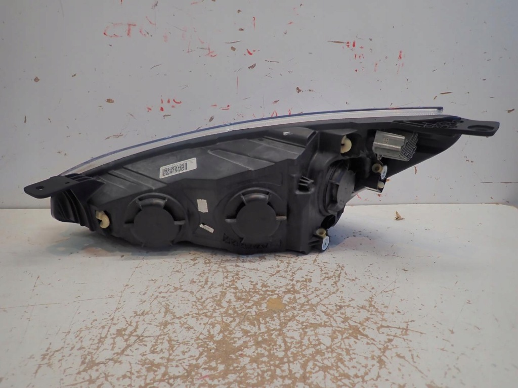 Фара перед правий ford focus mk4 2018- led Недорого
