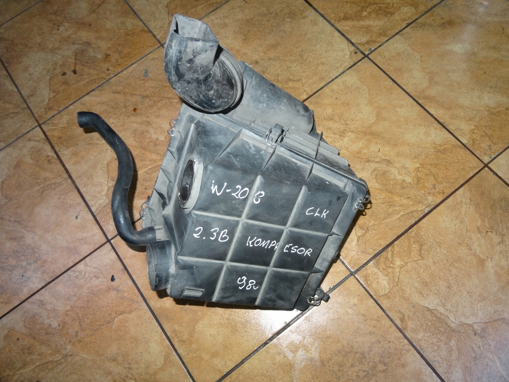 фото №1, W208 clk 2.3 98' корпус фильтра воздуха