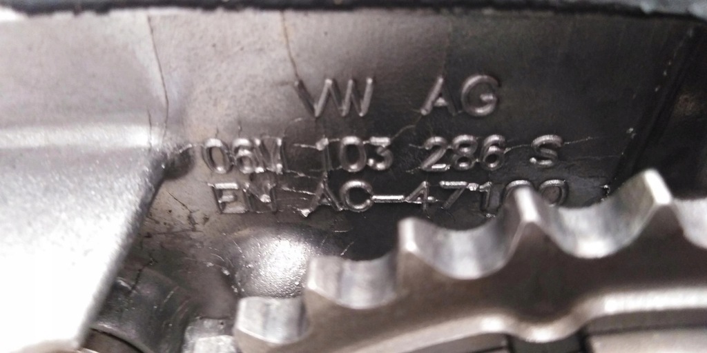 фото №13, Audi sq5 80a 3.0 tfsi головка права 06m103404af