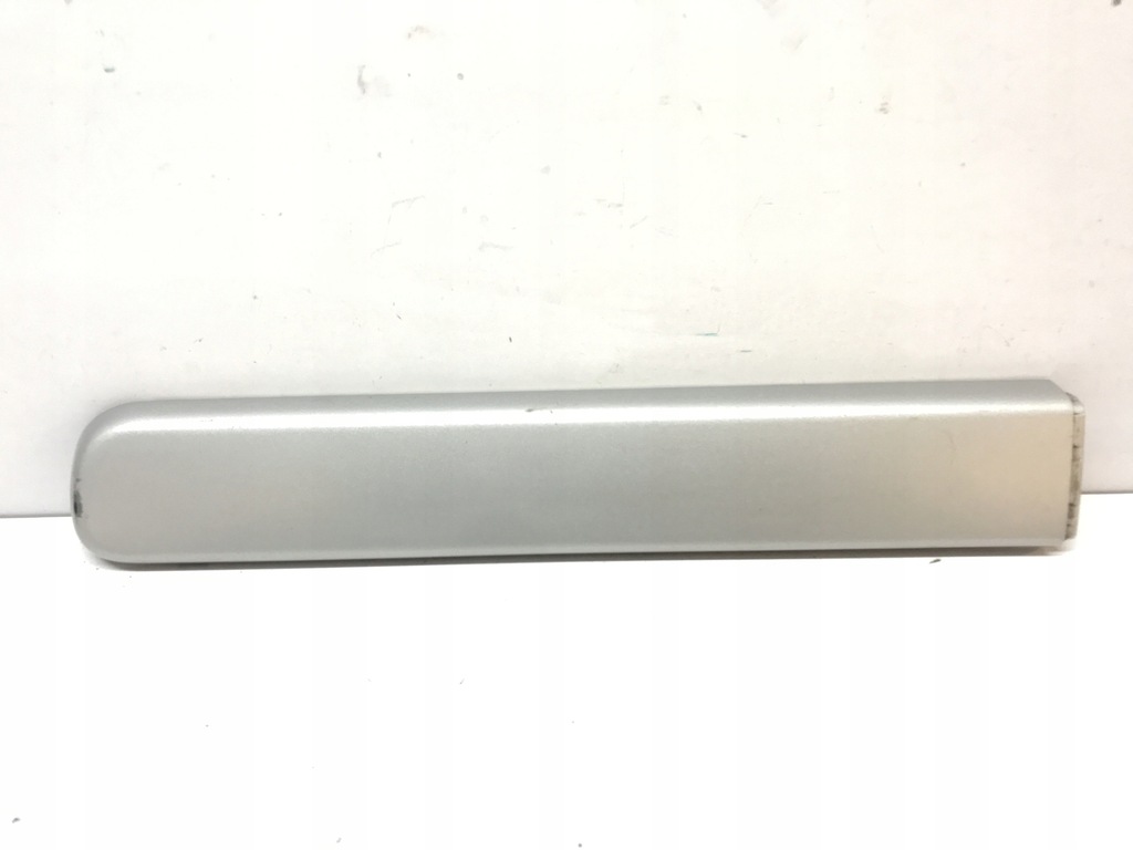 фото №1, Kia stonic защита заглушка рейлинг левая левый задняя 87297-h8400