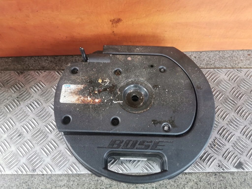 фото №1, Сабвуфер bose nissan qashqai j10 fl 28170jd65a