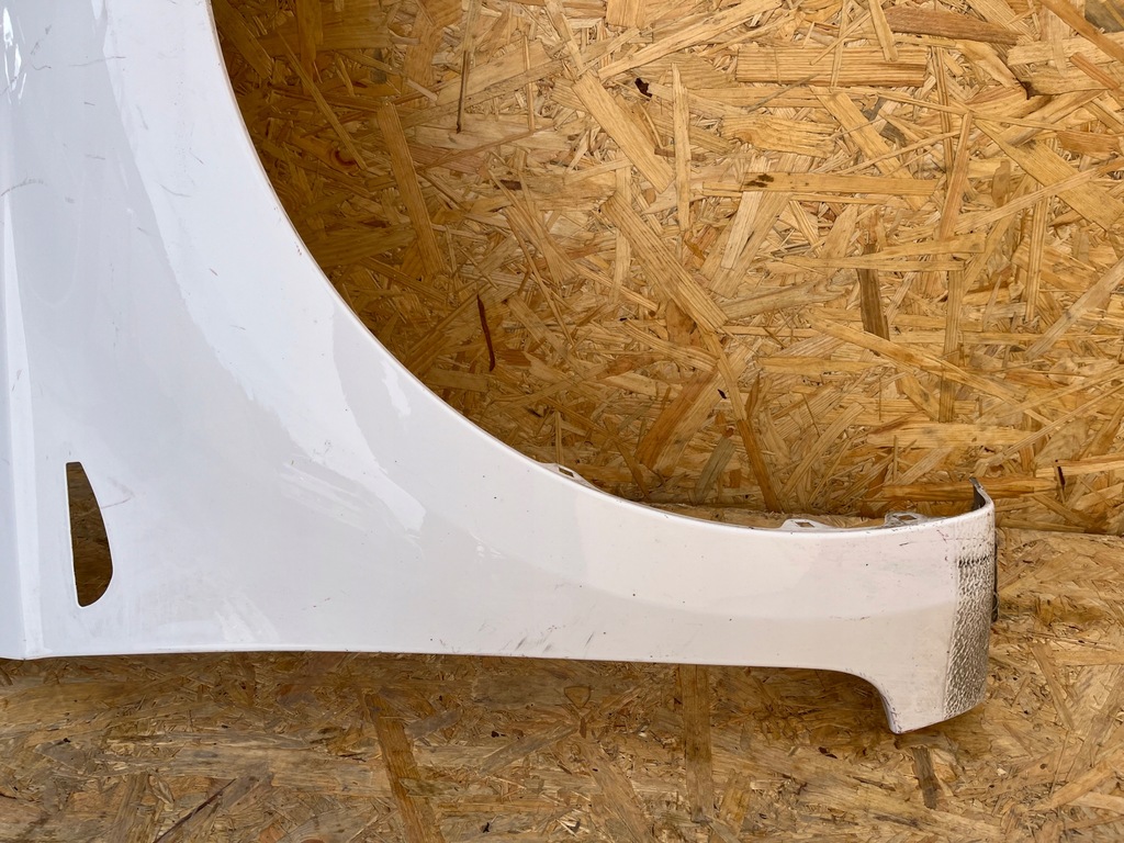 фото №11, Hyundai i20 i-20 крила правий передній перед