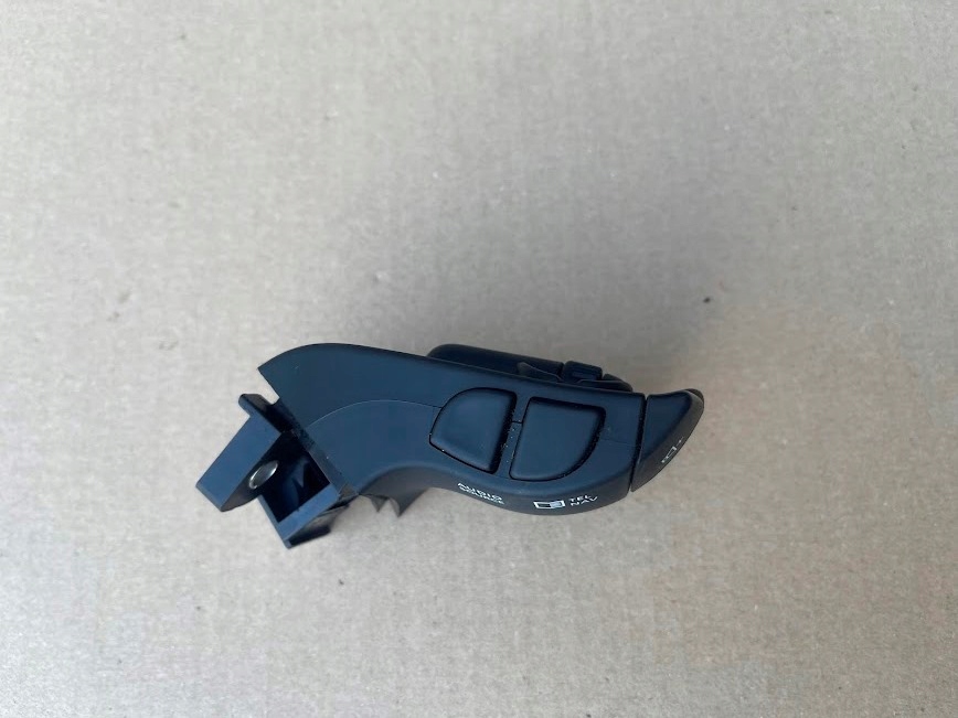 фото №3, Панель рулевого управления pilot радио renault fluence оригинальный номер en25550jy01b