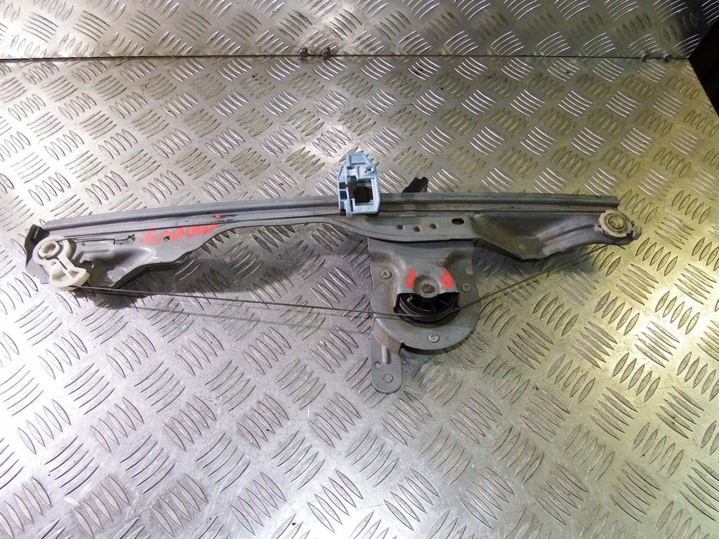 фото №1, Механизм подъемник стекло правый перед renault modus модуль 6 pin 440776d