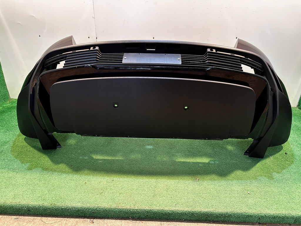 Porsche taycan 9j1 бампер задняя задний 9j1807221d Недорого