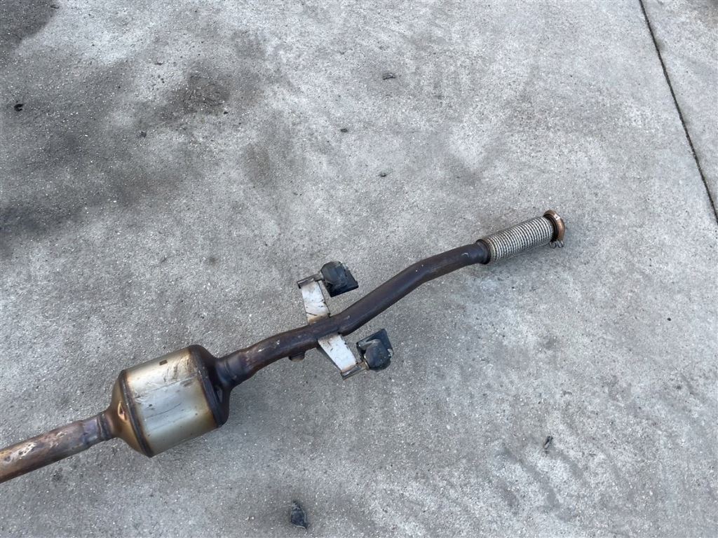 фото №6, Гаситель труба выхлопная выхлоп 1.5 bluehdi 19-23r citroen c3 iii 3 lift