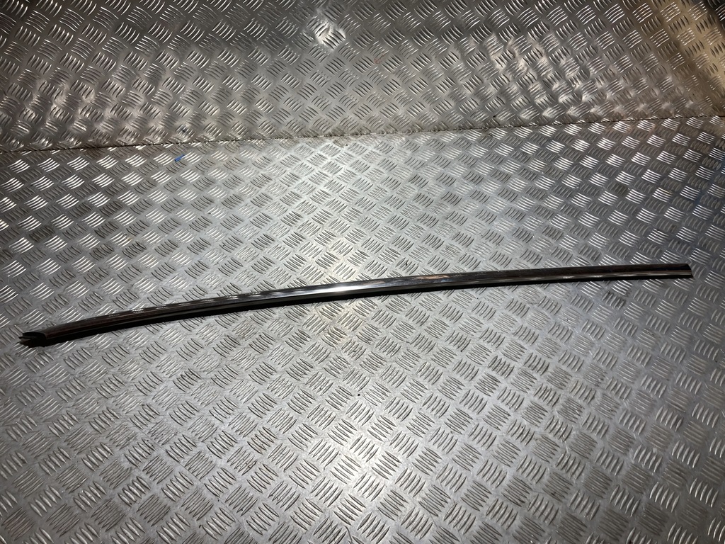 фото №1, Citroen c5 aircross 2021 правая сторона молдинг кровельная