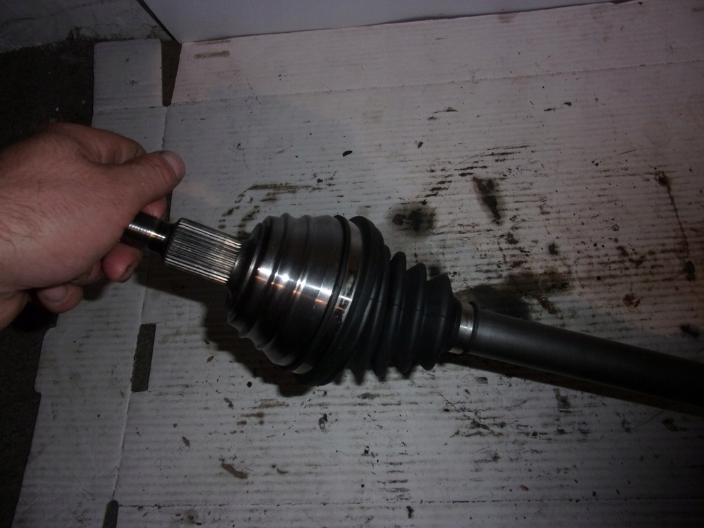 фото №2, Seat leon i 1.9 tdi привідний вал привідна ліва комплектна