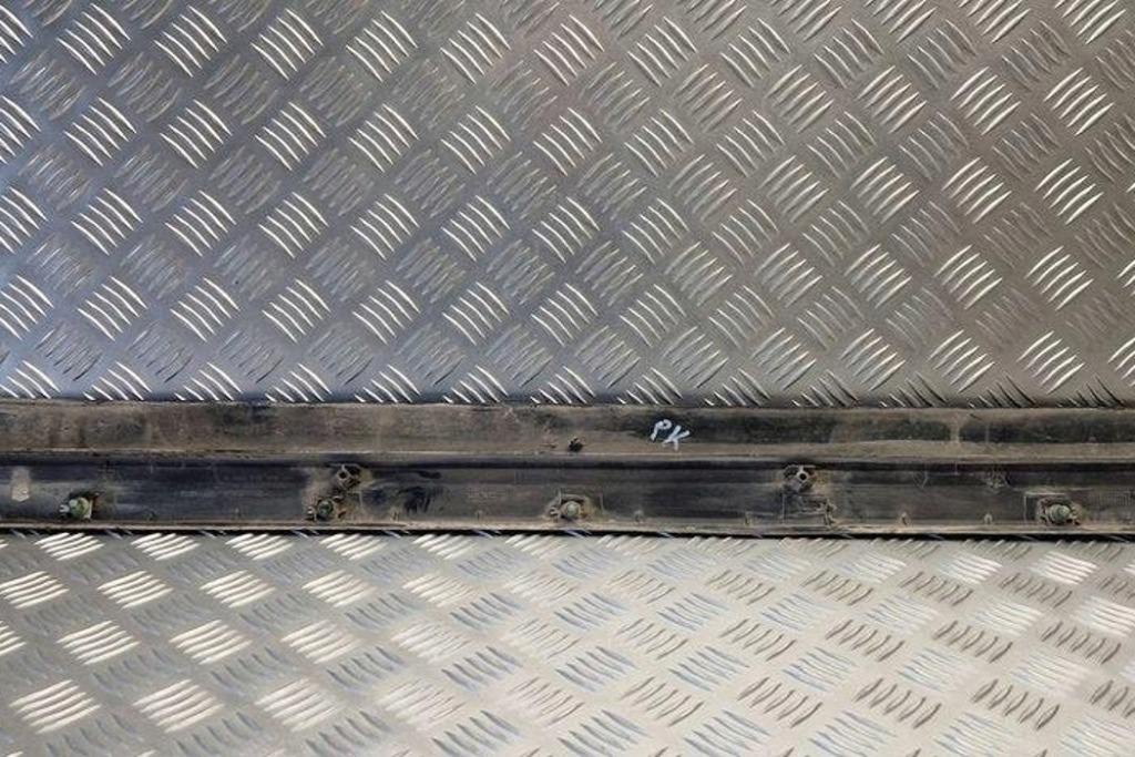 фото №8, Молдинг передних левых дверь vw passat b7 alltrack 365 3b0854939b 1.9l