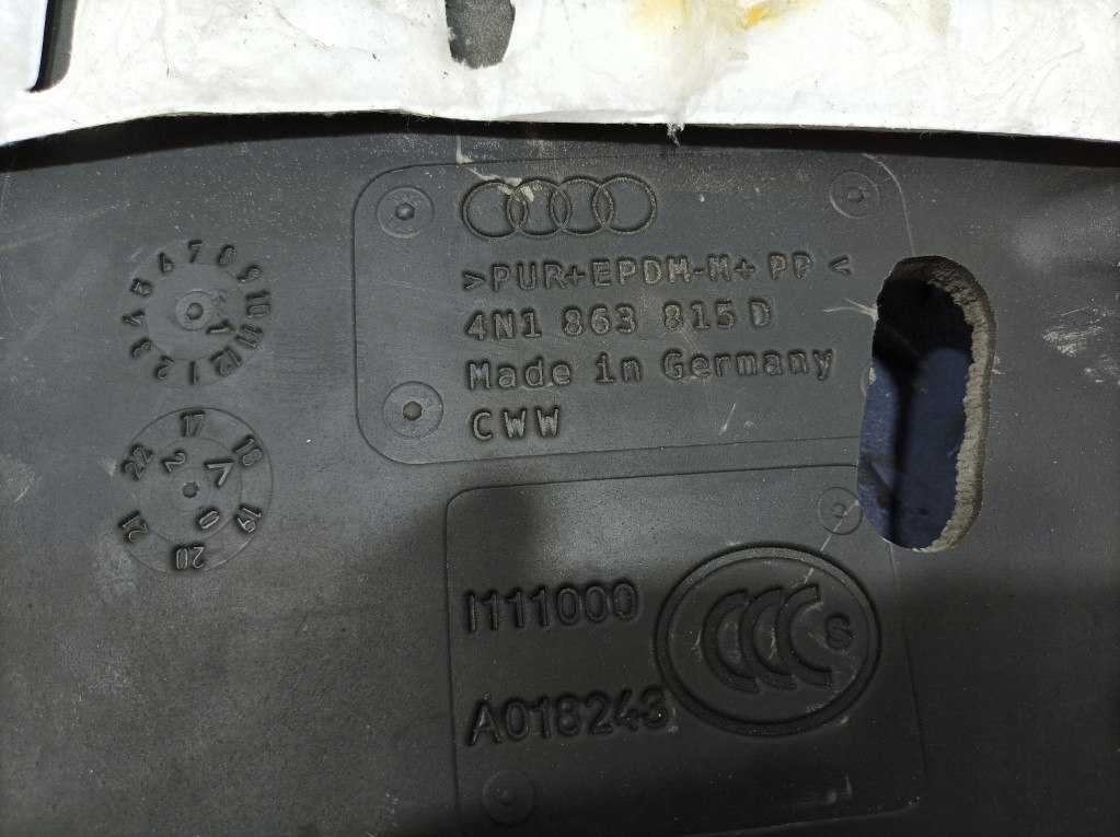 фото №7, Audi a8 d5 шумоизоляция жабо 4n1863815d