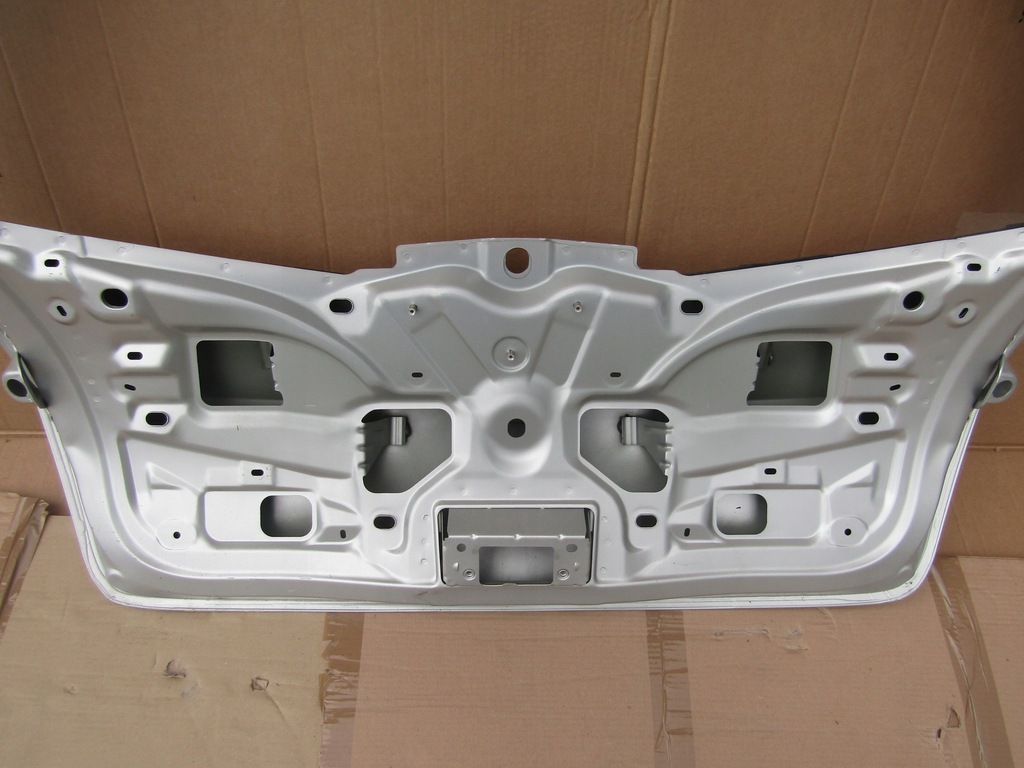 фото №5, Крышка багажника багажника renault clio iii