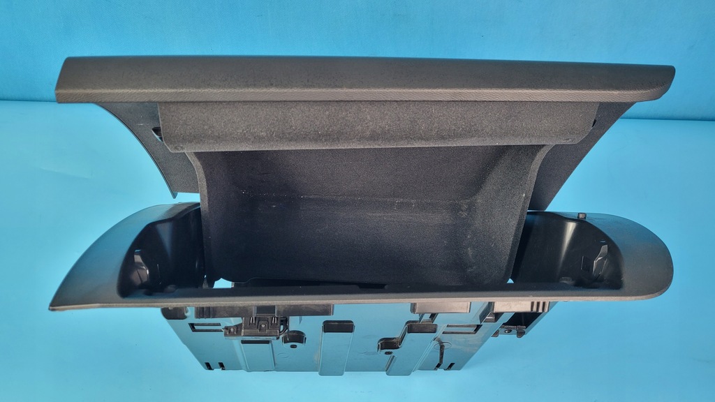 фото №12, Volvo xc60 ii 21r бардачок пасажира 31417596 лампа освітлення 31663793