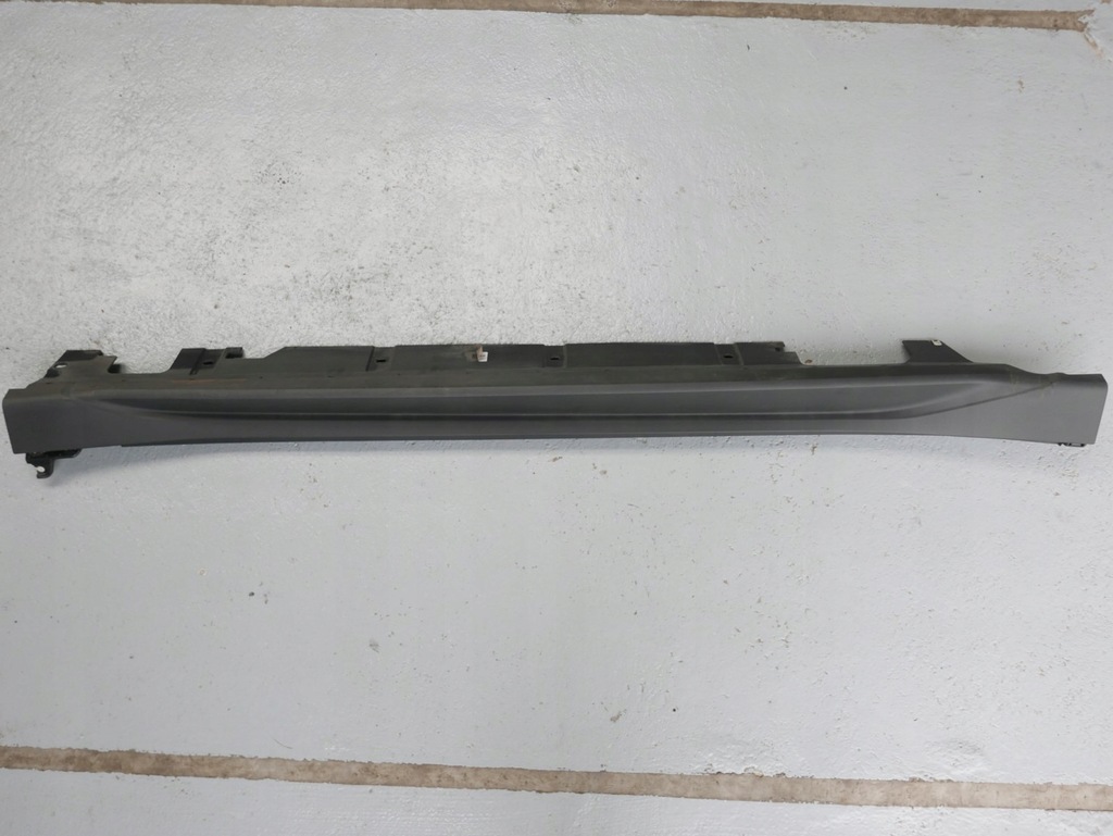 фото №1, Bmw f48 x1 порог накладка порог правая 7332328