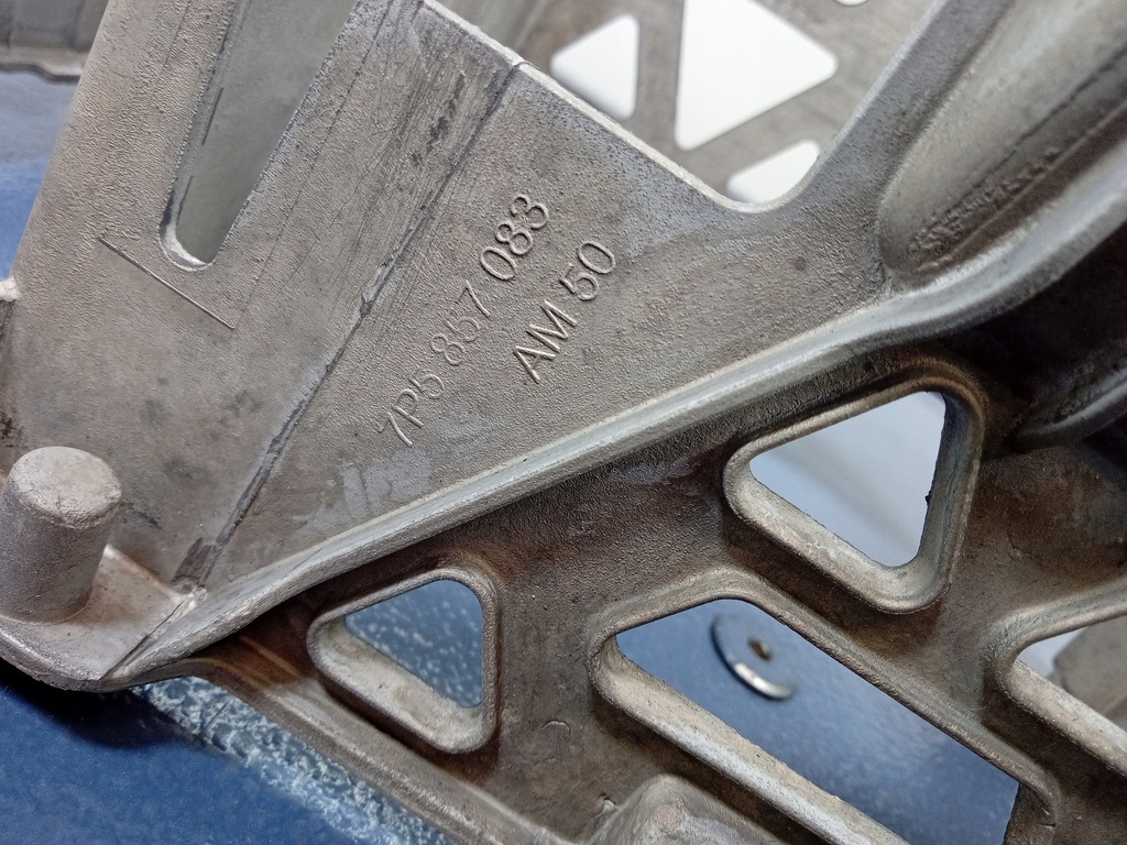 фото №4, Porsche cayenne ii 7p5 каркас рамка радіо