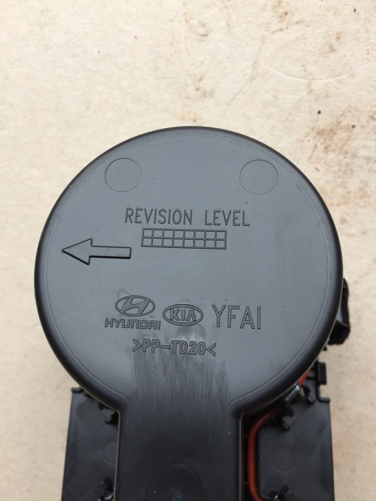 фото №5, Kia ceed iii 18- подстаканник кронштейн na кружки